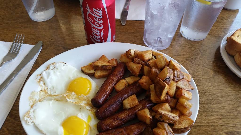 Queensway Restaurant | restaurant | 685 The Queensway, Peterborough, ON K9J 7J6, Canada | 7057485544 OR +1 705-748-5544