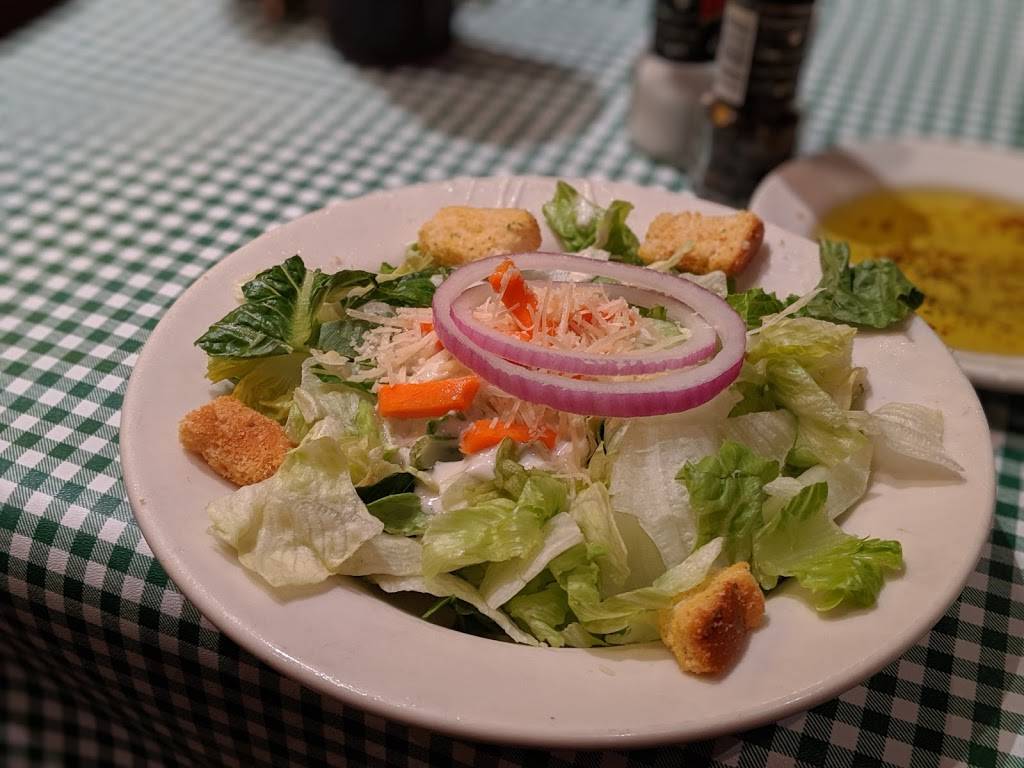 Johnny Carinos | restaurant | 1652 S Padre Island Dr, Corpus Christi, TX 78416, USA | 3618547373 OR +1 361-854-7373