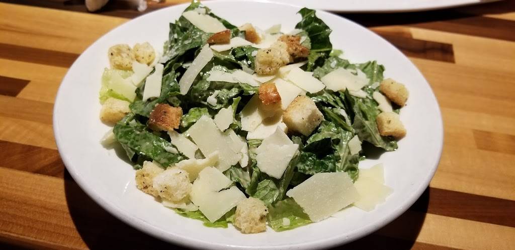 Salt Rock Tavern | restaurant | 3689 Tampa Rd, Oldsmar, FL 34677, USA | 8133364977 OR +1 813-336-4977