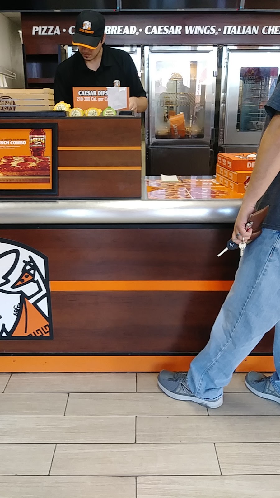 Little Caesars Pizza | restaurant | 711 E Hobsonway, Blythe, CA 92225, USA | 7602785508 OR +1 760-278-5508