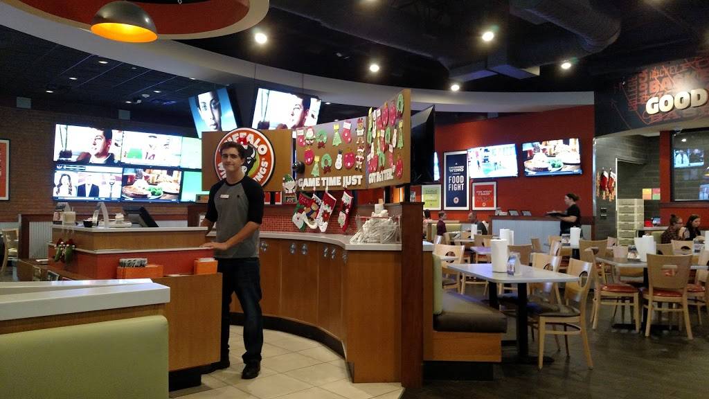 Buffalo Wings & Rings | restaurant | 4782 Plum Square, West Chester Township, OH 45069, USA | 5138609464 OR +1 513-860-9464