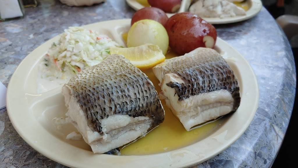 Pelletiers Restaurant & Fish Boil | restaurant | 4199 Main St, Fish Creek, WI 54212, USA | 9208683313 OR +1 920-868-3313