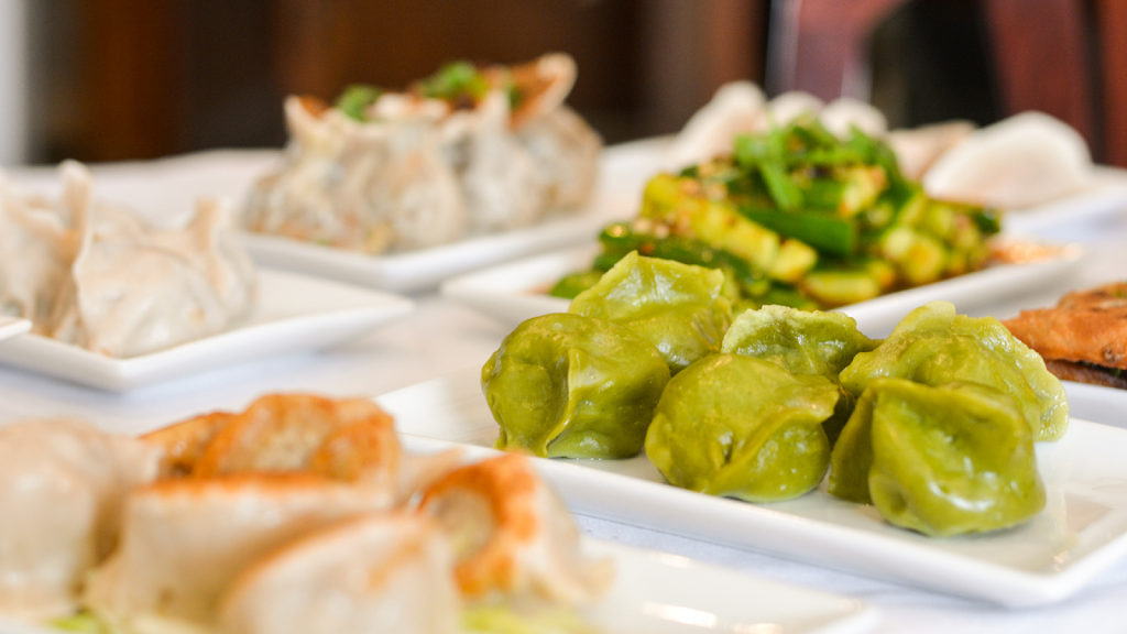 Kung Fu Dim Sum | restaurant | 2305 Darby Rd, Havertown, PA 19083, USA | 6107893700 OR +1 610-789-3700