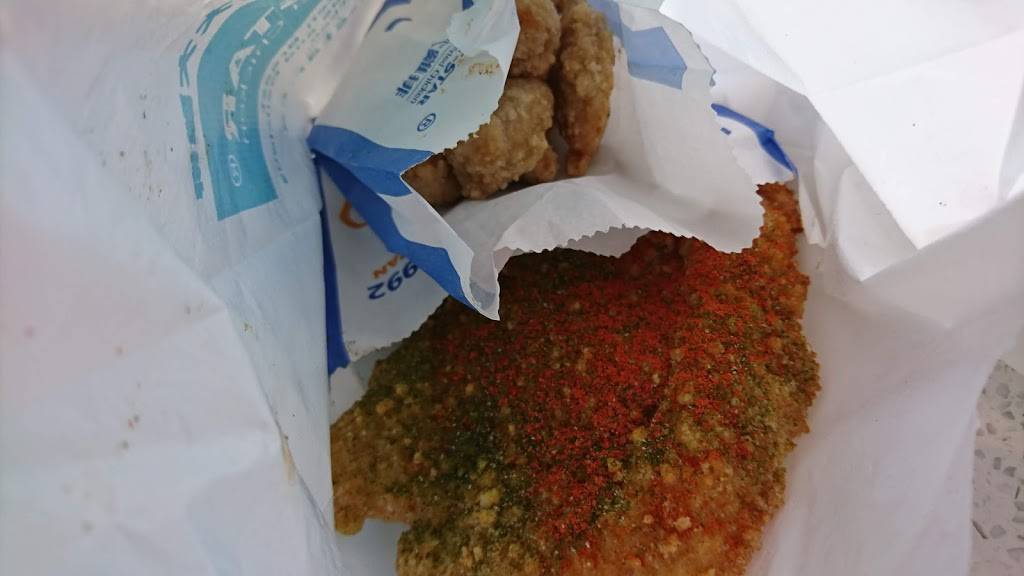 HOT STAR LARGE FRIED CHICKEN | restaurant | 1794 University Ave W, Windsor, ON N9B 1C4, Canada | 5199159091 OR +1 519-915-9091