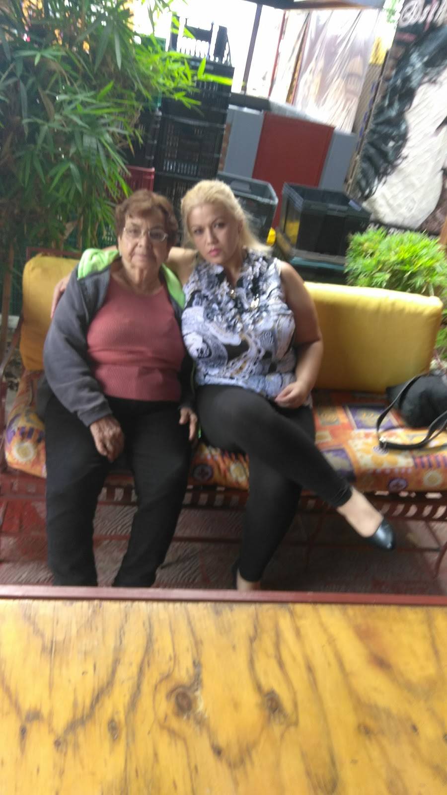 Subway Restaurants | restaurant | 494 W Orange Show Rd, San Bernardino, CA 92408, USA | 9098850555 OR +1 909-885-0555