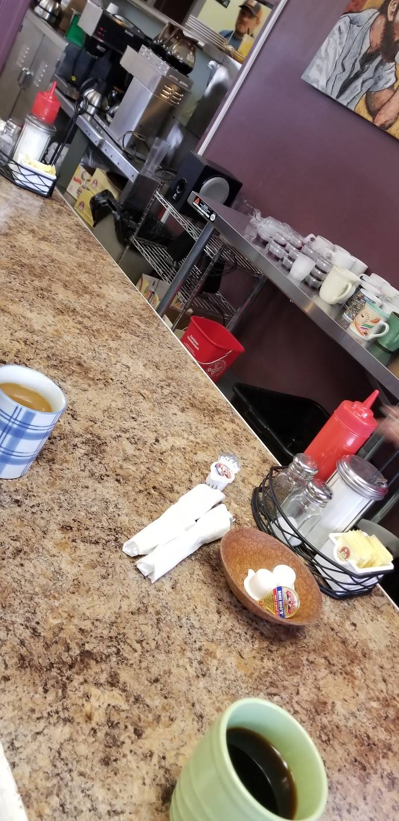 Sunrise Diner | restaurant | 1510 S Main St, Akron, OH 44301, USA | 2342089072 OR +1 234-208-9072