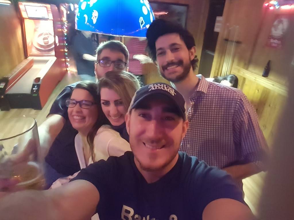 Huntington Village Tavern | restaurant | 378 New York Ave # 1, Huntington, NY 11743, USA | 6312714828 OR +1 631-271-4828