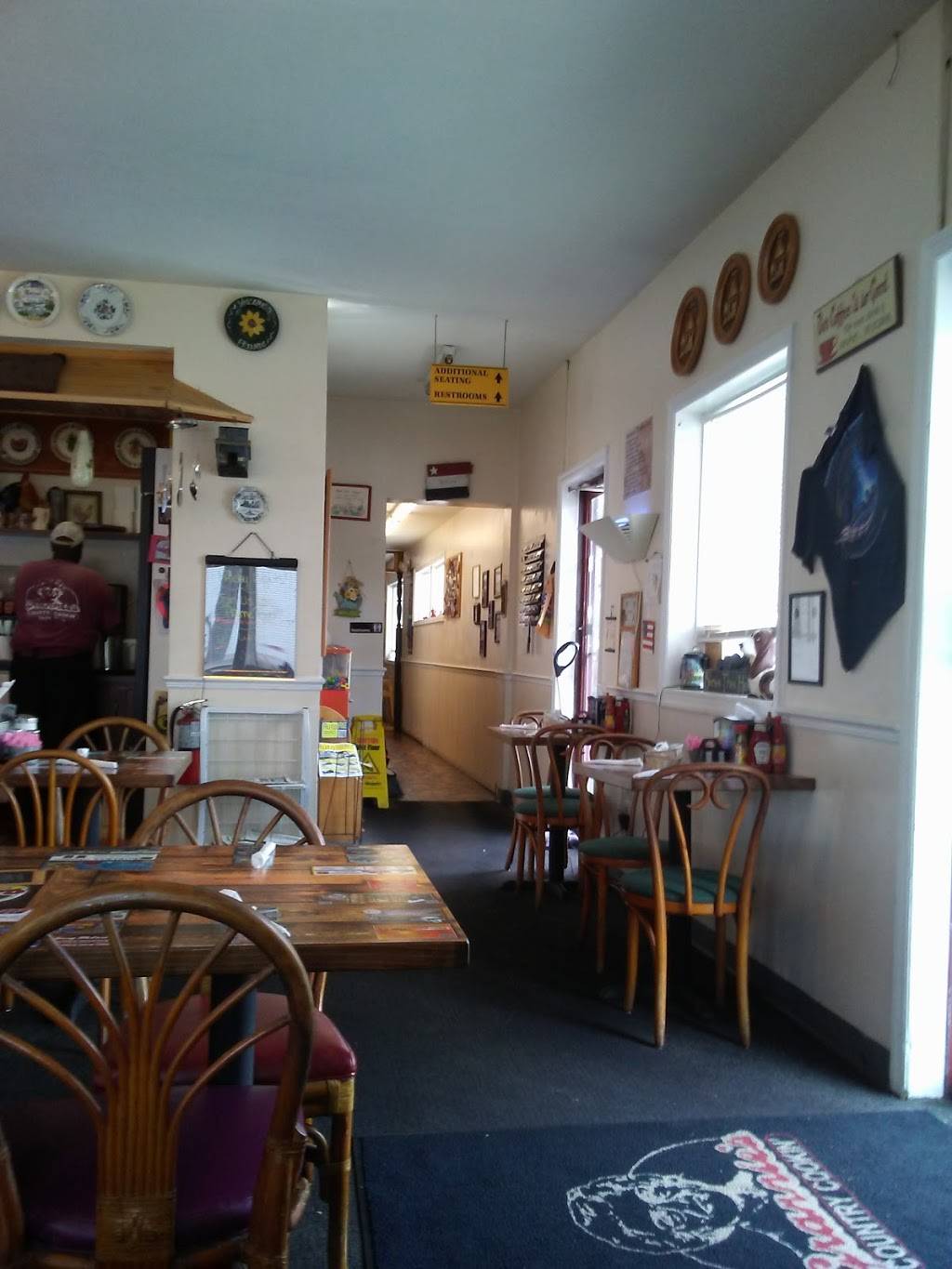 Grannies Country Cookin | restaurant | 367 N Temple Ave, Starke, FL 32091, USA | 9049645810 OR +1 904-964-5810