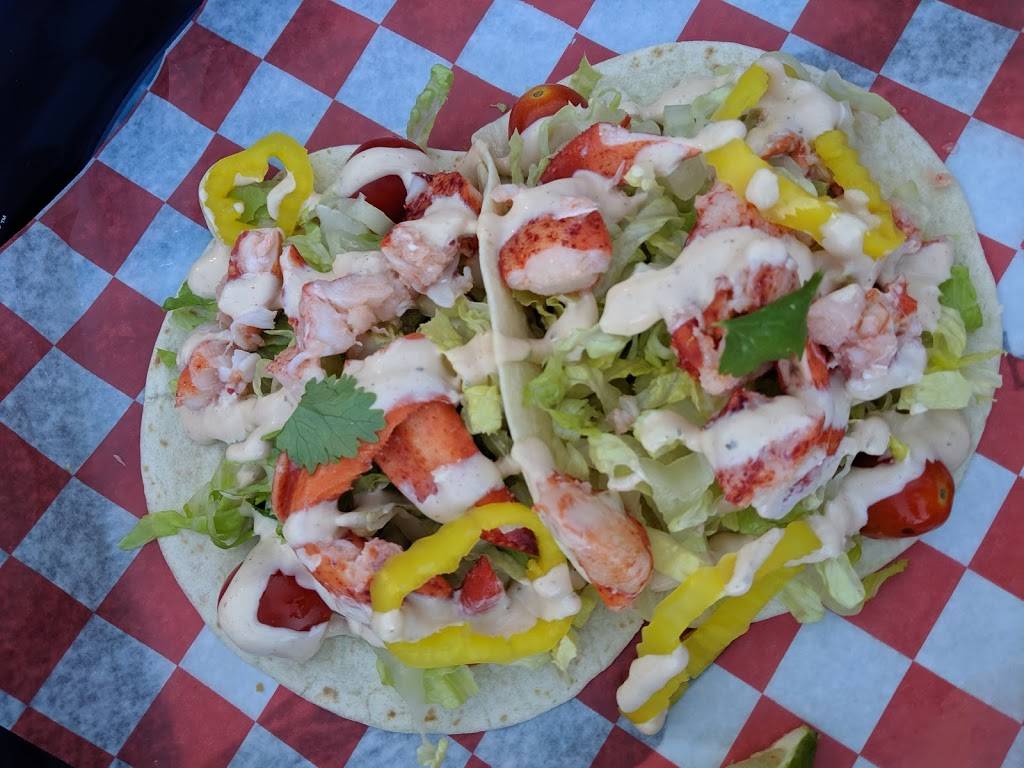 Surf 6 | restaurant | 2 Cortland Ave, Old Orchard Beach, ME 04064, USA | 2079342058 OR +1 207-934-2058