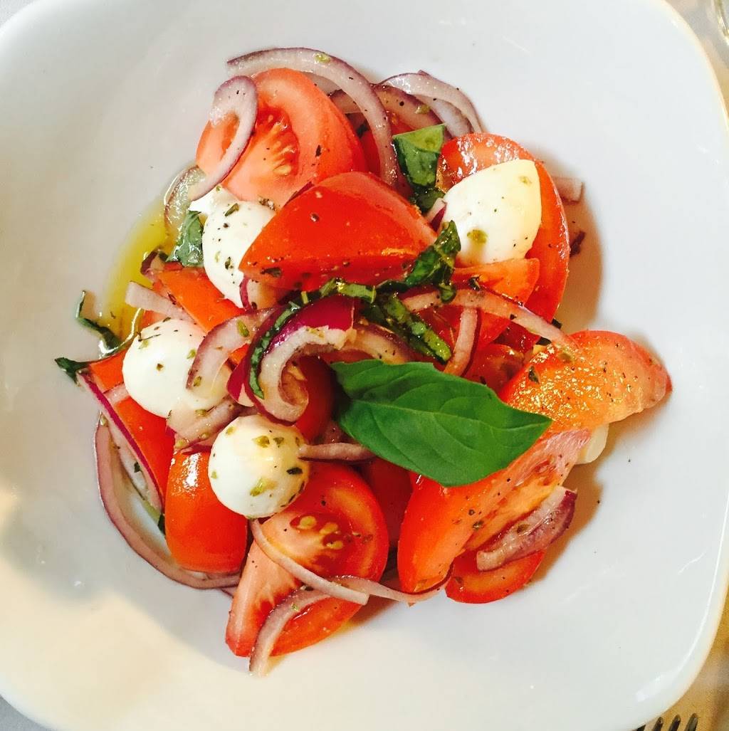 Casa Mia Cucina Italiana | restaurant | 261 Washington St, Marblehead, MA 01945, USA | 7816311200 OR +1 781-631-1200