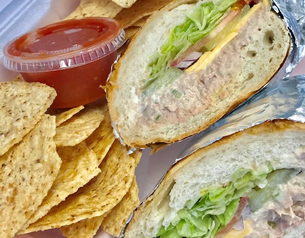 Quick Bite | restaurant | 2202 E Fletcher Ave, Tampa, FL 33612, USA | 8136968585 OR +1 813-696-8585