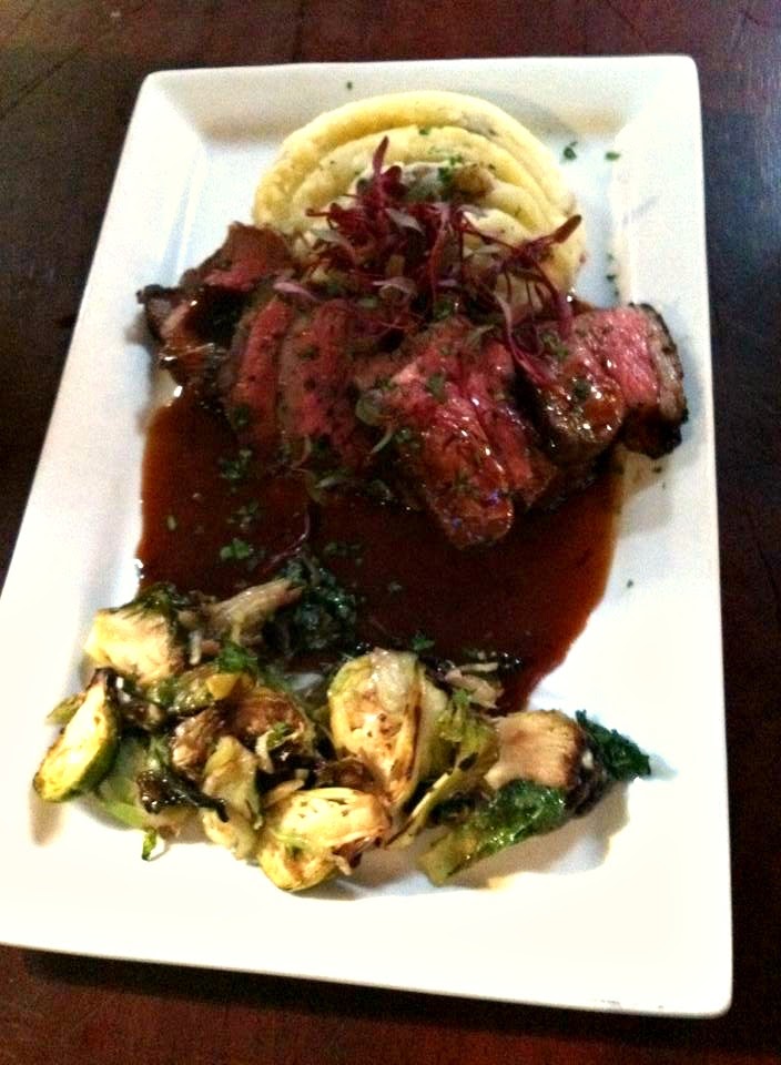 The Rose and Crown | night club | 23 S Water St, Nantucket, MA 02554, USA | 5082282595 OR +1 508-228-2595