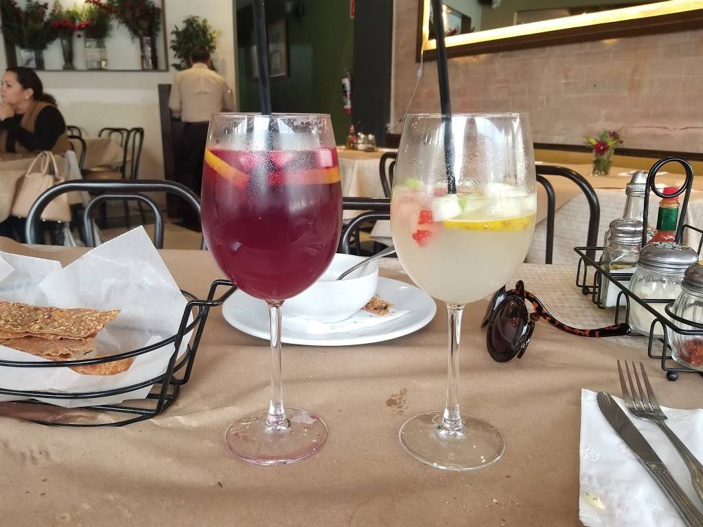 Restaurante Saverios | restaurant | Local 7, Sonora 3808, Chapultepec, 22020 Tijuana, B.C., Mexico | 016646861564 OR +52 664 686 1564