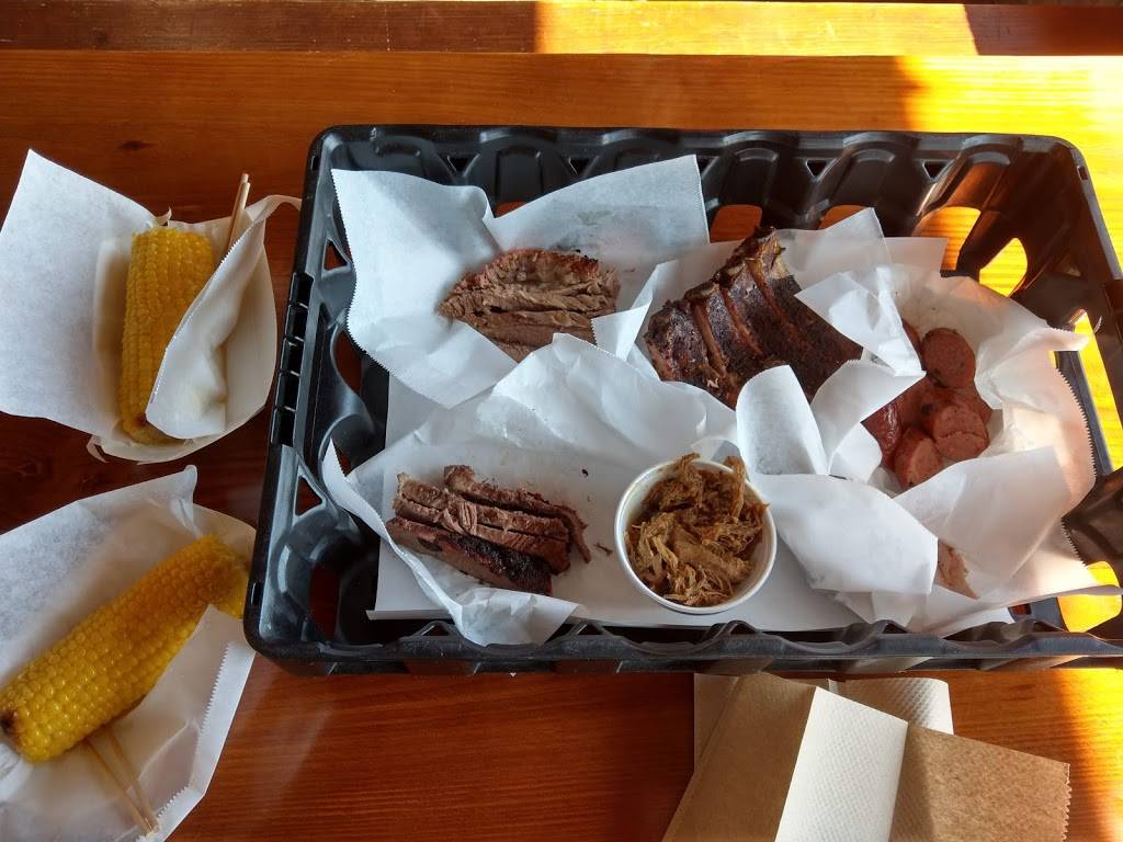 Rudys "Country Store" and Bar-B-Q | restaurant | 9828 Dallas Pkwy, Frisco, TX 75034, USA | 9727127839 OR +1 972-712-7839