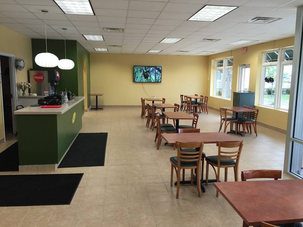 Magoos California Pizza | restaurant | 4919 38th St, Indianapolis, IN 46254, USA | 3172934411 OR +1 317-293-4411