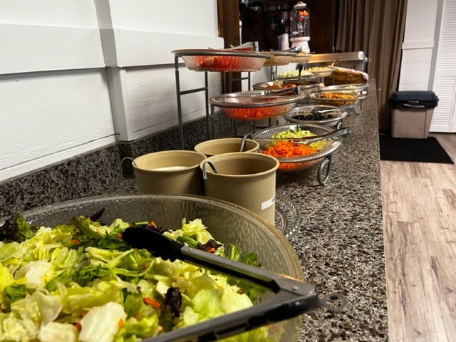 Hells Hollow Bar & Grill | restaurant | 496 Bestwick Rd Building 4, Mercer, PA 16137, USA | 7246621999 OR +1 724-662-1999