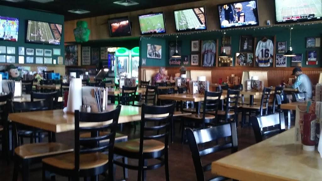 Beef O Bradys | restaurant | 7833 Gall Blvd, Zephyrhills, FL 33541, USA | 8137807717 OR +1 813-780-7717