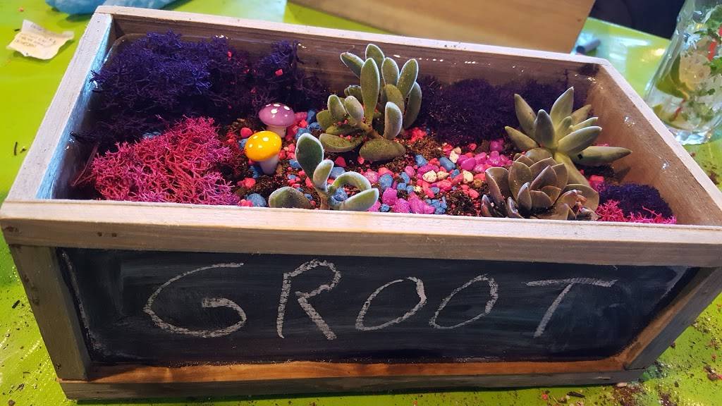 Fushia | restaurant | 44-29 9th St, Long Island City, NY 11101, USA | 7189061906 OR +1 718-906-1906