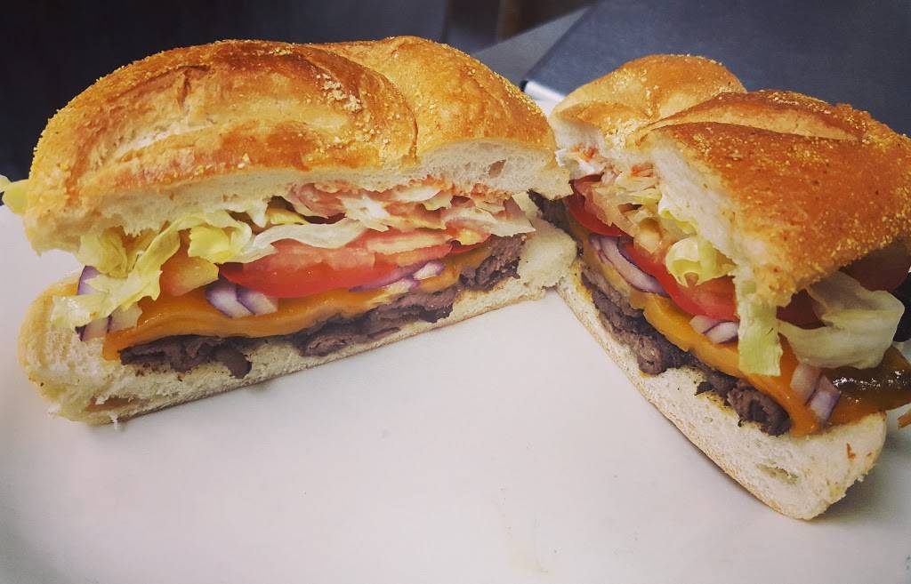 Danbury Deli & Market | restaurant | 216 White St, Danbury, CT 06810, USA | 2037312767 OR +1 203-731-2767