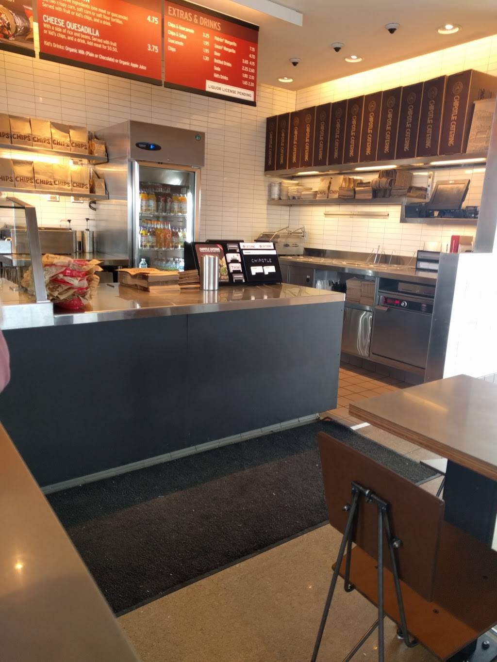 Chipotle Mexican Grill | restaurant | 1469 S Court St, Circleville, OH 43113, USA | 7404200031 OR +1 740-420-0031