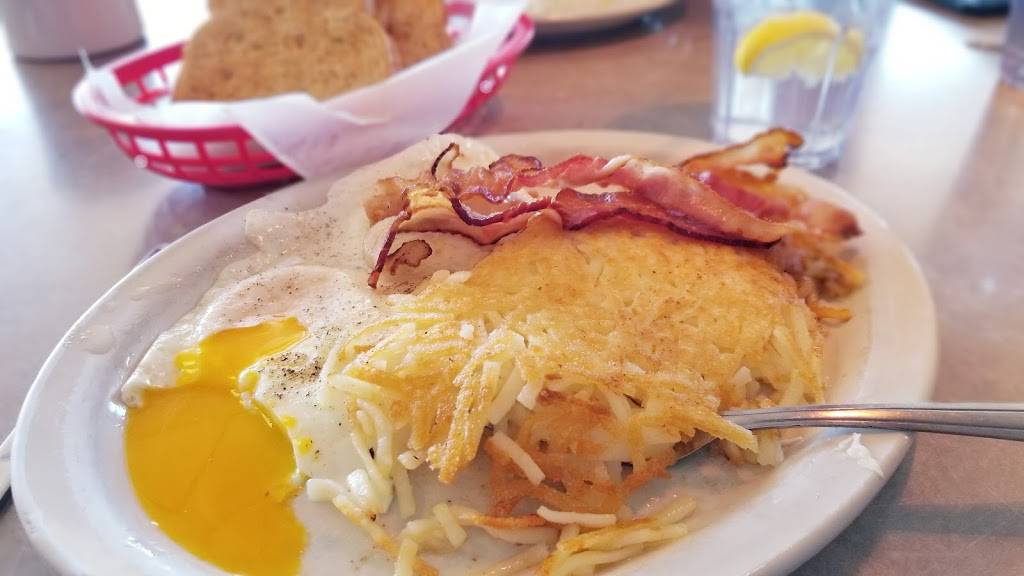 Parkway House Family Restaurant | restaurant | 3770 Concord Pkwy S, Concord, NC 28027, USA | 7047883002 OR +1 704-788-3002