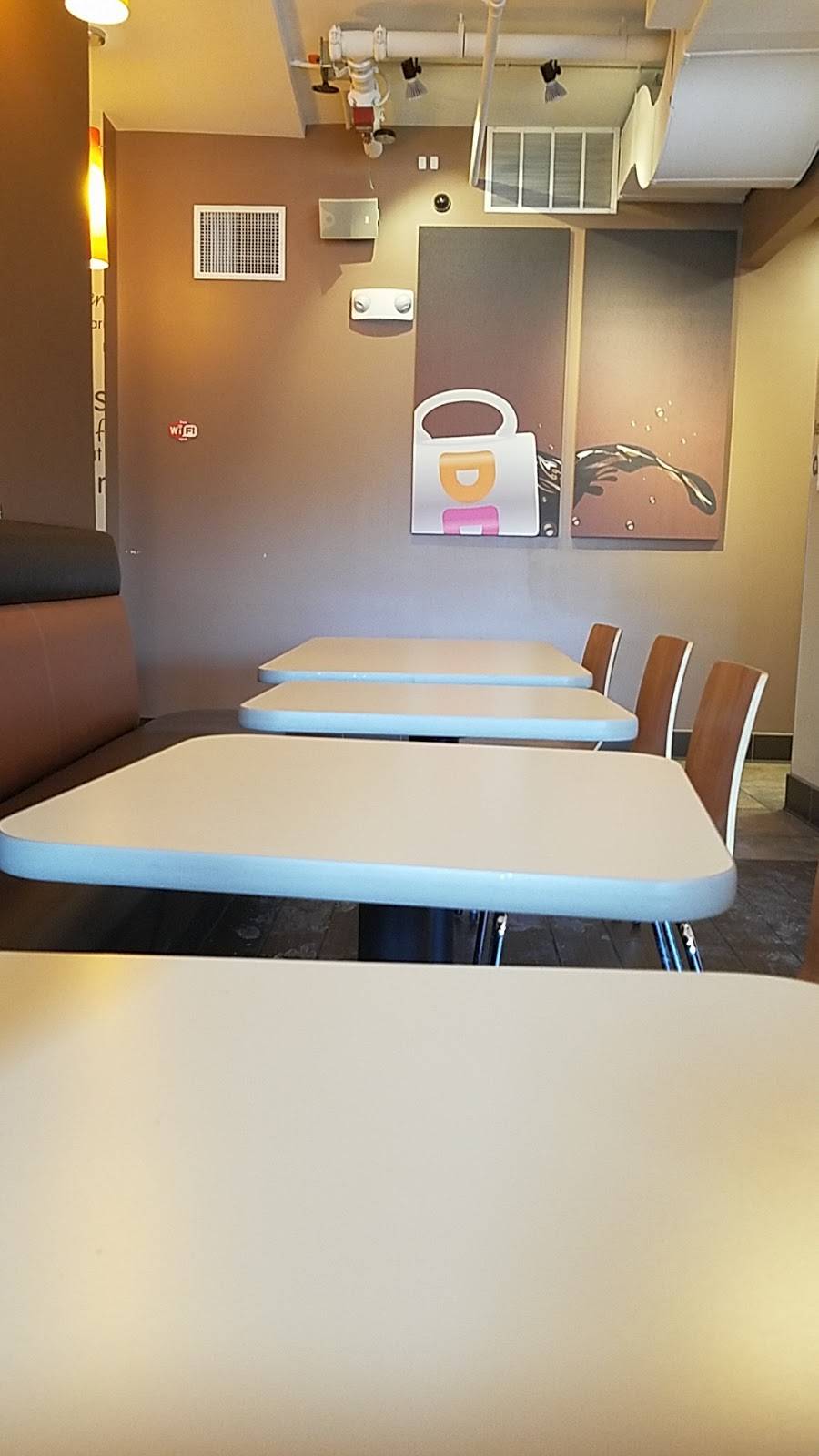 Dunkin | cafe | 620 N Western Ave, Lake Forest, IL 60045, USA | 2248805166 OR +1 224-880-5166