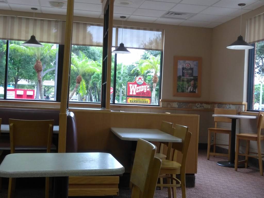 Wendys | restaurant | 4950 Linton Blvd, Delray Beach, FL 33445, USA | 5616379779 OR +1 561-637-9779