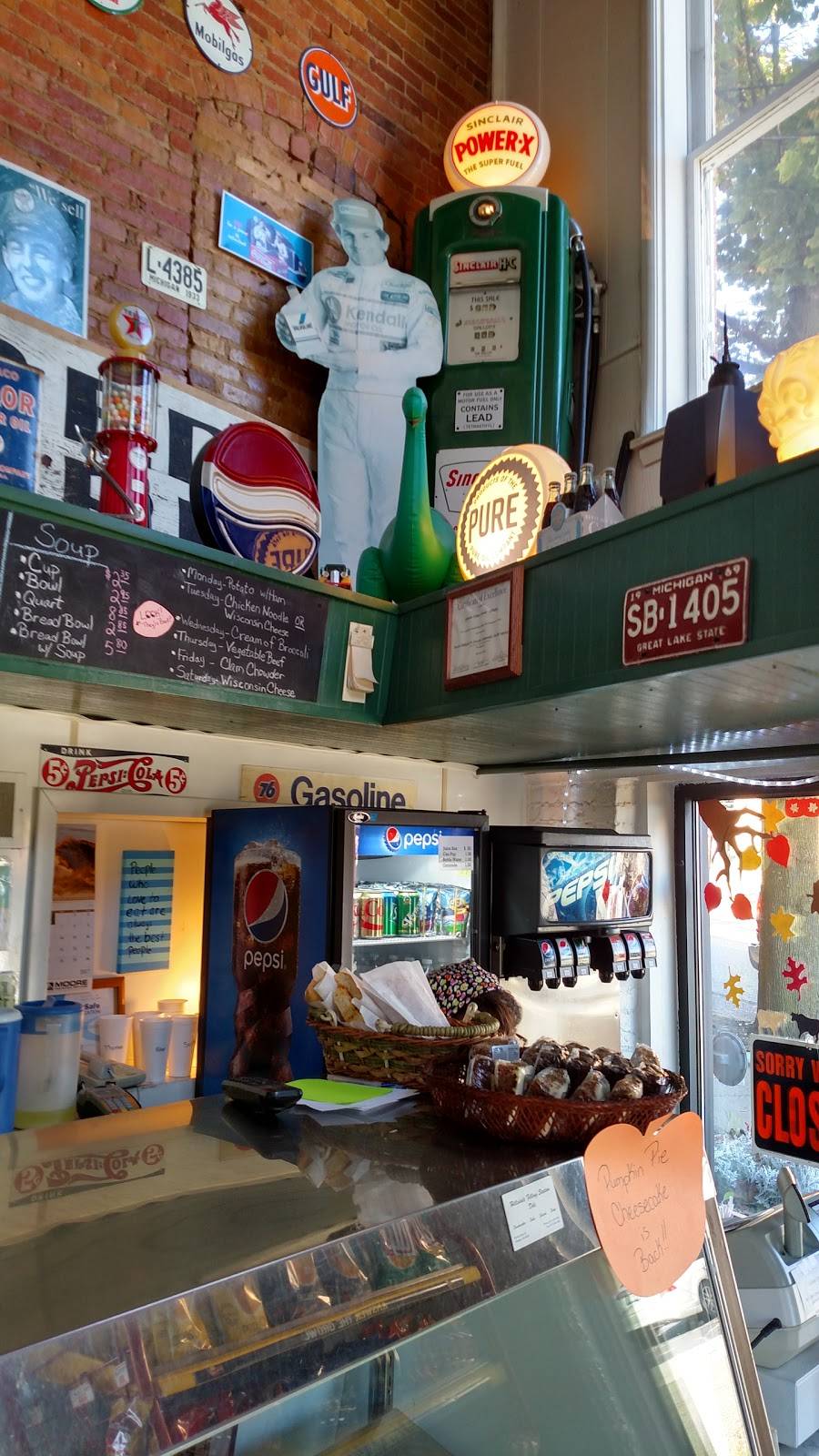 Hillsdale Filling Station | restaurant | 39 N Broad St, Hillsdale, MI 49242, USA | 5174391952 OR +1 517-439-1952