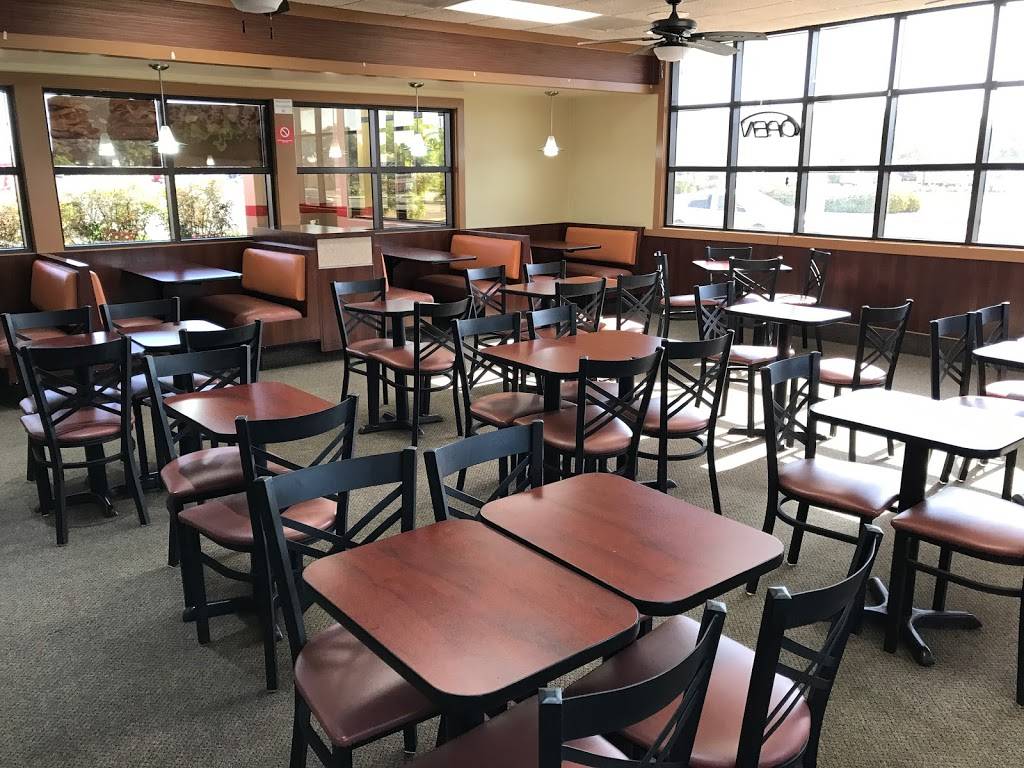 Arbys | meal takeaway | 2326 S Broadway, Santa Maria, CA 93454, USA | 8059227207 OR +1 805-922-7207