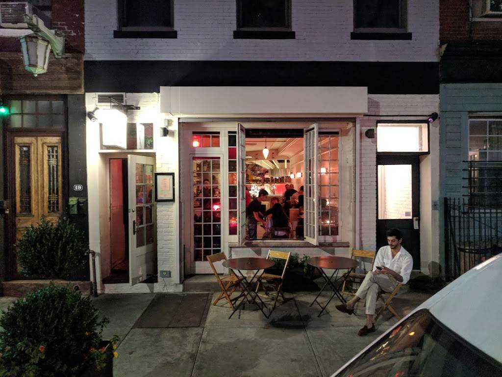 21 Greenpoint | restaurant | 21 Greenpoint Ave, Brooklyn, NY 11222, USA | 7183838833 OR +1 718-383-8833