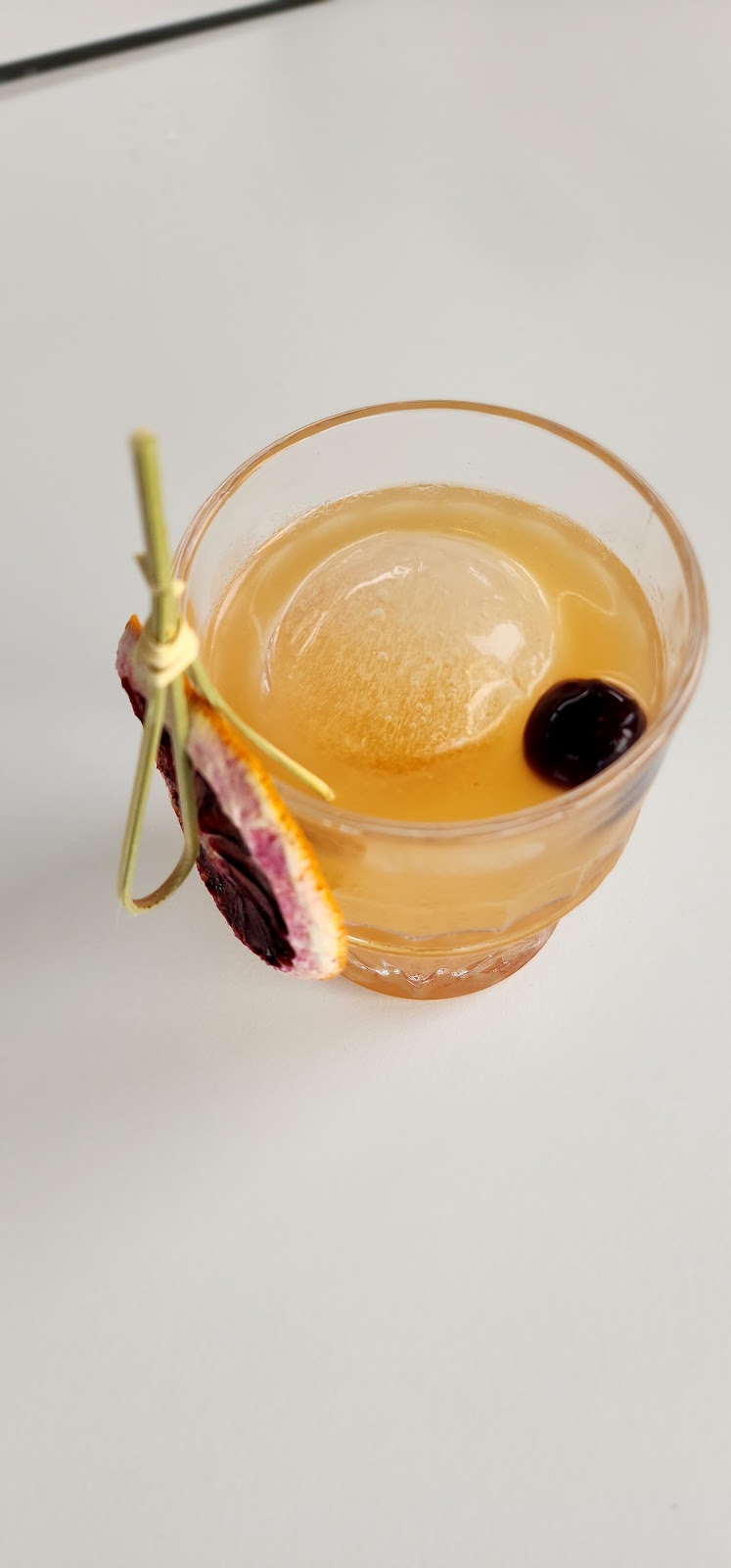 The Daytrader Tiki Bar and Restaurant | restaurant | 2236 E County Hwy 30A Unit 4 & 5, Seaside, FL 32459, USA | 8502738189 OR +1 850-273-8189