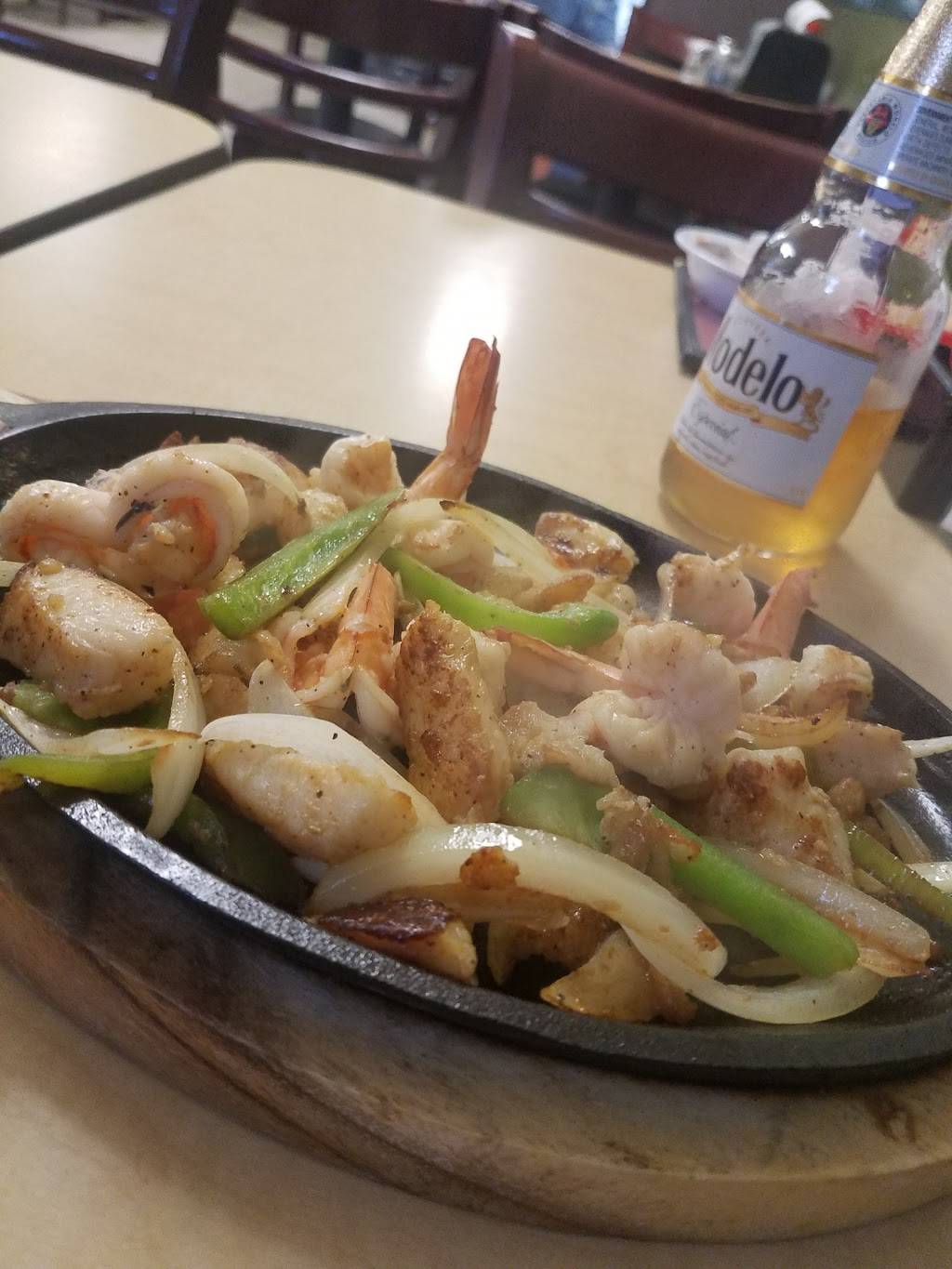 El Comal | restaurant | 29580 1, 2, Nuevo Rd, Nuevo, CA 92567, USA | 9519282737 OR +1 951-928-2737