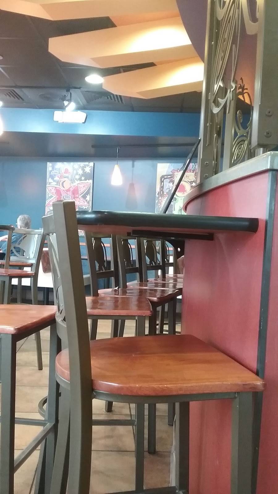 Taco Bell | meal takeaway | 916 Old U.S. 27, St Johns, MI 48879, USA | 9892247767 OR +1 989-224-7767