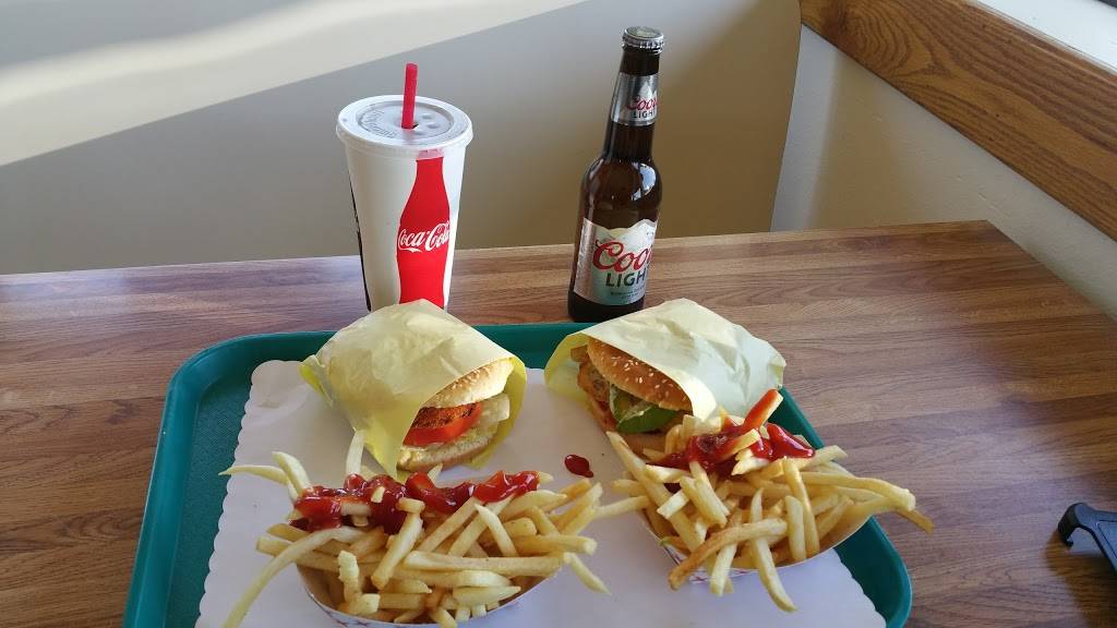 Burger Queen | restaurant | 800 5th St h, Gonzales, CA 93926, USA | 8316752754 OR +1 831-675-2754