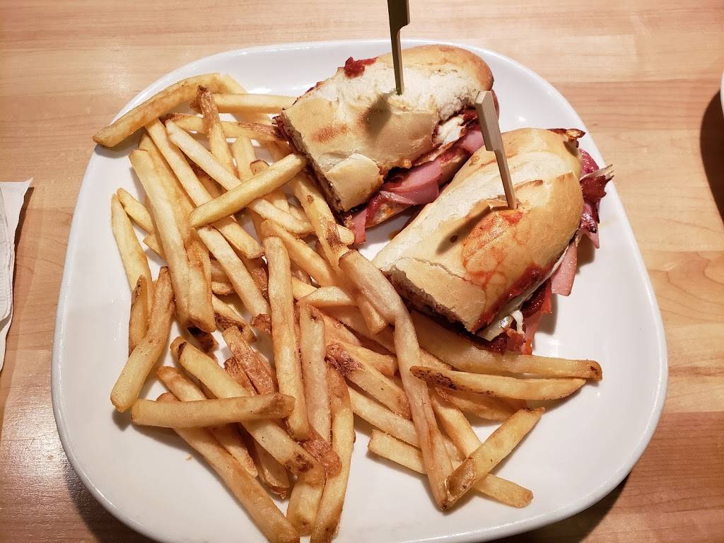 Boston Pizza | restaurant | 161 Boulevard Saint-Joseph, Drummondville, QC J2C 2A7, Canada | 8194756222 OR +1 819-475-6222