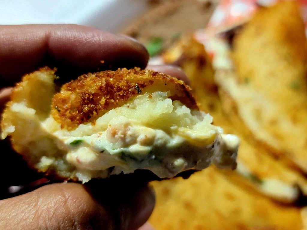 Herbeatos | restaurant | 23242 FM1314, Porter, TX 77365, USA | 9367770331 OR +1 936-777-0331