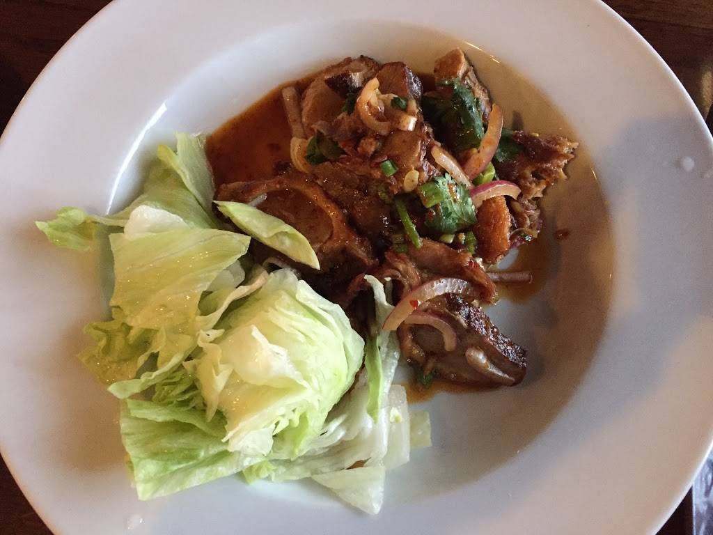 Sea Thai Restaurant | restaurant | 3812 E Colonial Dr, Orlando, FL 32803, USA | 4078950985 OR +1 407-895-0985