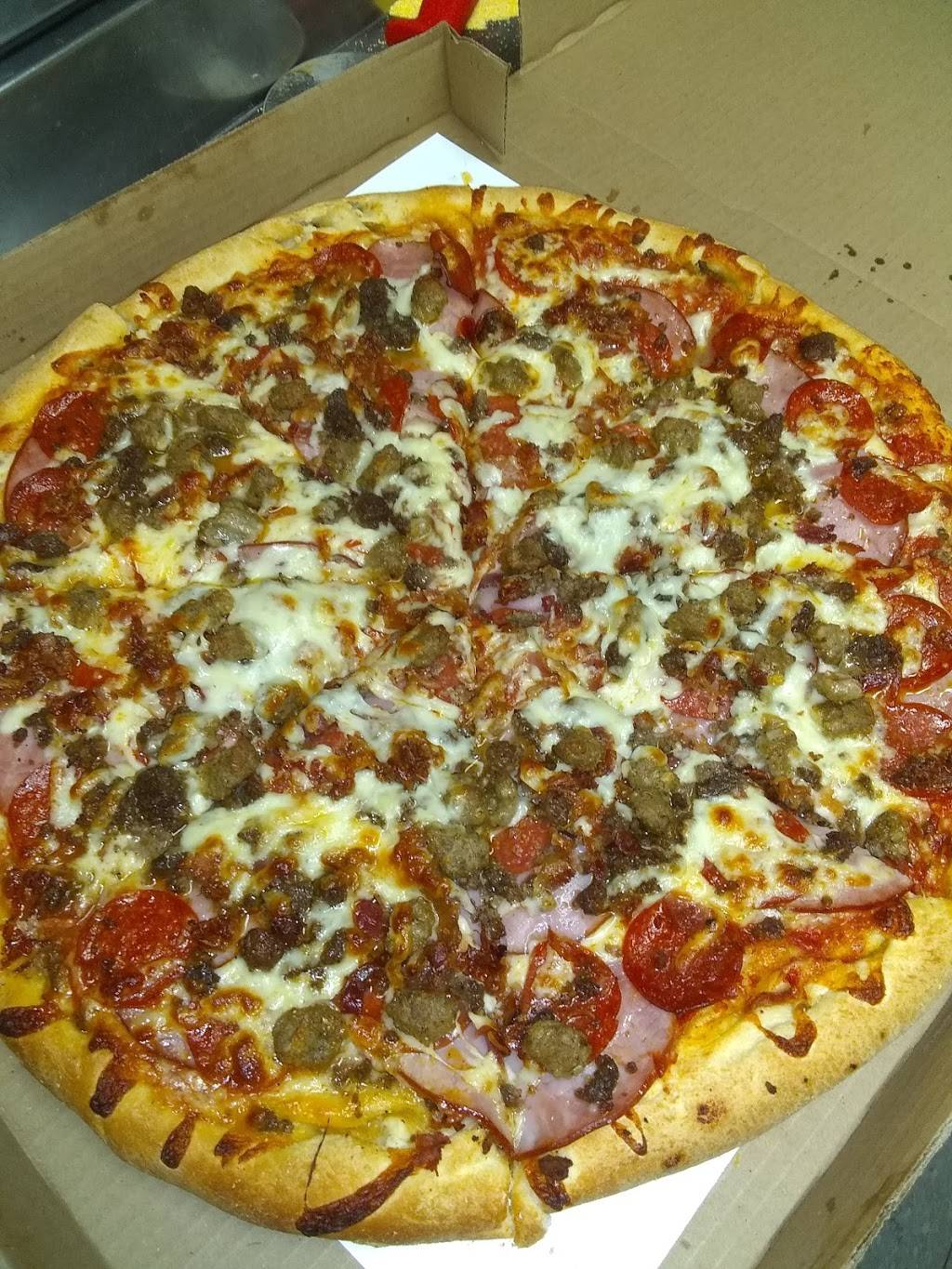Georgios Pizza | restaurant | 120 Charles St, East Lansing, MI 48823, USA | 5173339990 OR +1 517-333-9990