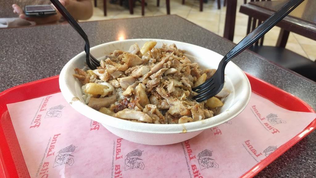 Pita Land | restaurant | 407B Bloor St E, Toronto, ON M4W 1H7, Canada | 6473517482 OR +1 647-351-7482