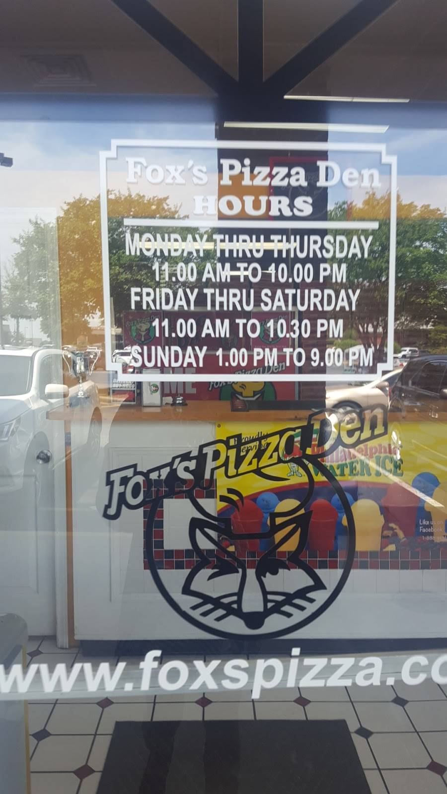 Foxs Pizza Den Greer | restaurant | 421 The Parkway, Greer, SC 29650, USA | 8648019060 OR +1 864-801-9060