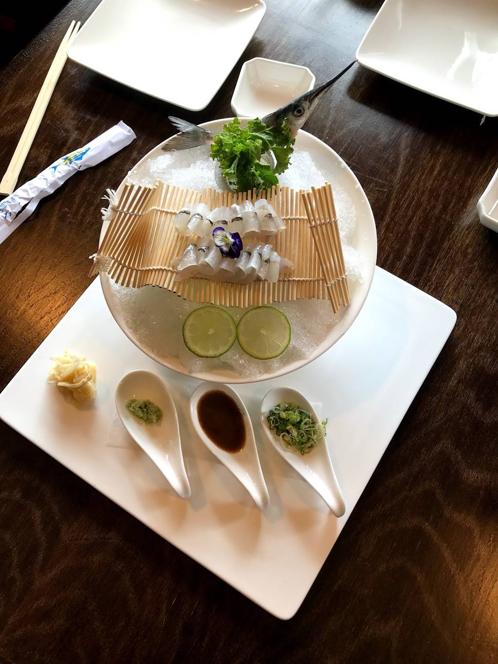 Sams Sushi Bistro | restaurant | 654 Horseblock Road, Farmingville, NY 11738, USA | 6318803333 OR +1 631-880-3333