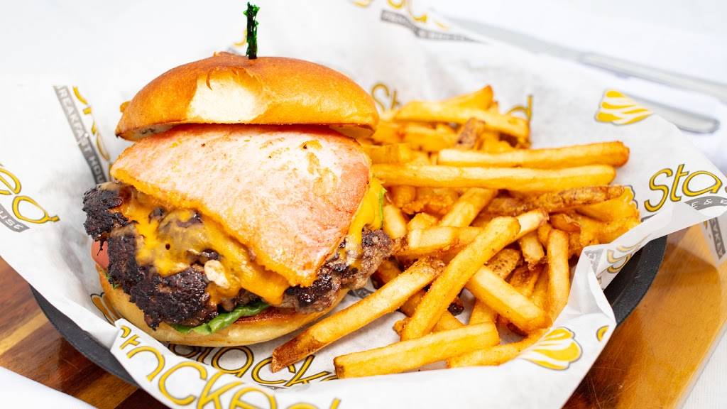 Stacked Pancake & Breakfast House | restaurant | 440 Essa Rd, Barrie, ON L4N 9C6, Canada | 7057331403 OR +1 705-733-1403