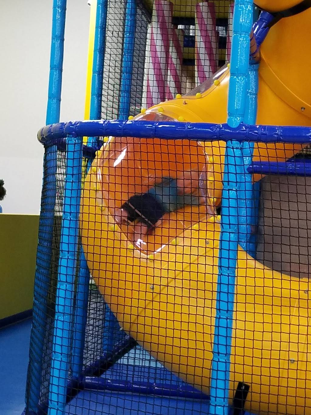 FunVille Playground and Cafe | cafe | 4318 Holland Road, Virginia Beach, VA 23452, USA | 7579638683 OR +1 757-963-8683