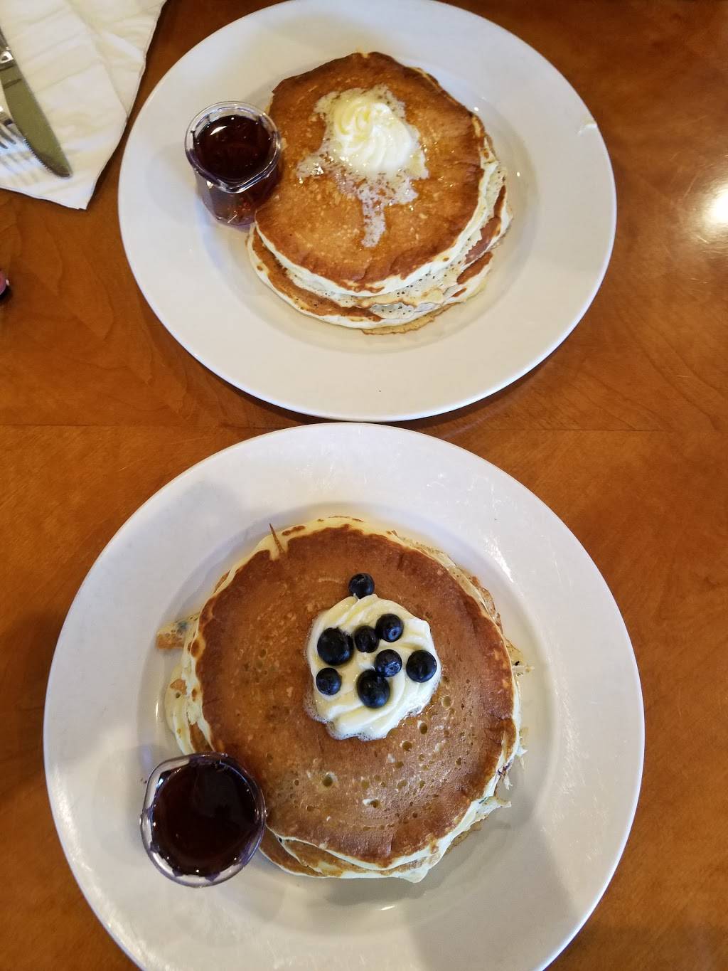 Champagnes Bistro & Deli | restaurant | 9210, 1260 Bison Ave, Newport Beach, CA 92660, USA | 9496405011 OR +1 949-640-5011