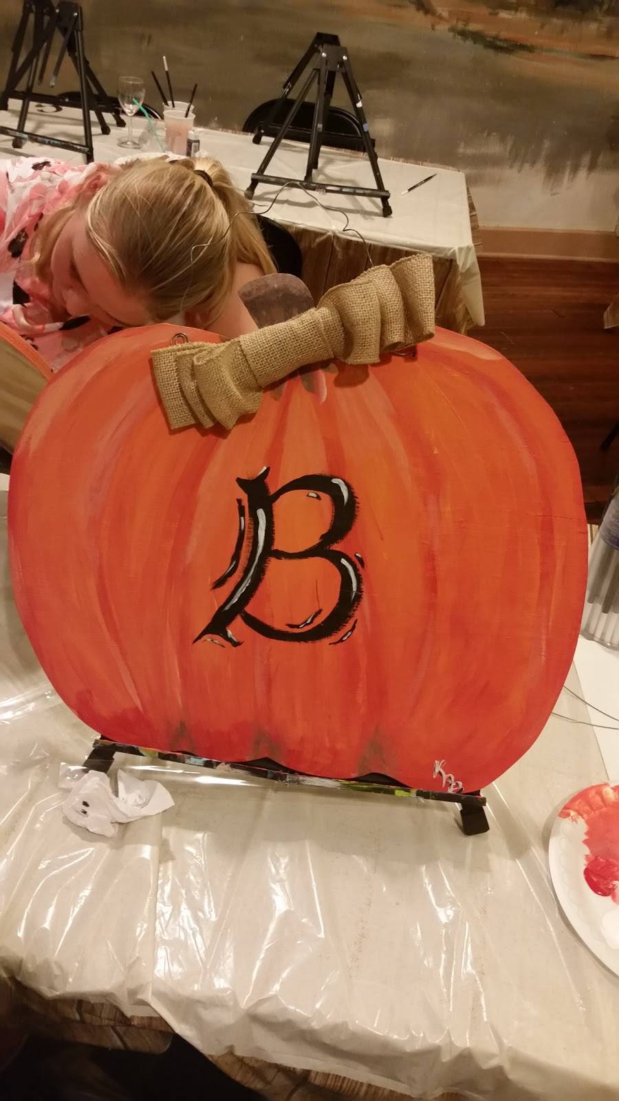 Rusty Nail Winery | restaurant | 218 W Muskogee Ave, Sulphur, OK 73086, USA | 5806228466 OR +1 580-622-8466