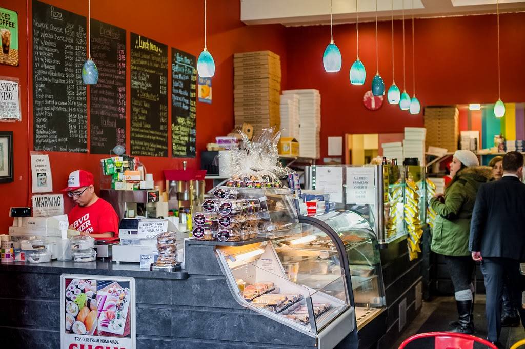 Bravo Kosher Downtown | restaurant | 17 Trinity Pl, New York, NY 10006, USA | 2123441111 OR +1 212-344-1111