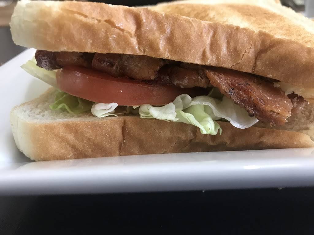 Chestnut Hill Restaurant | restaurant | 616 Hammond St, Chestnut Hill, MA 02467, USA | 6177388654 OR +1 617-738-8654