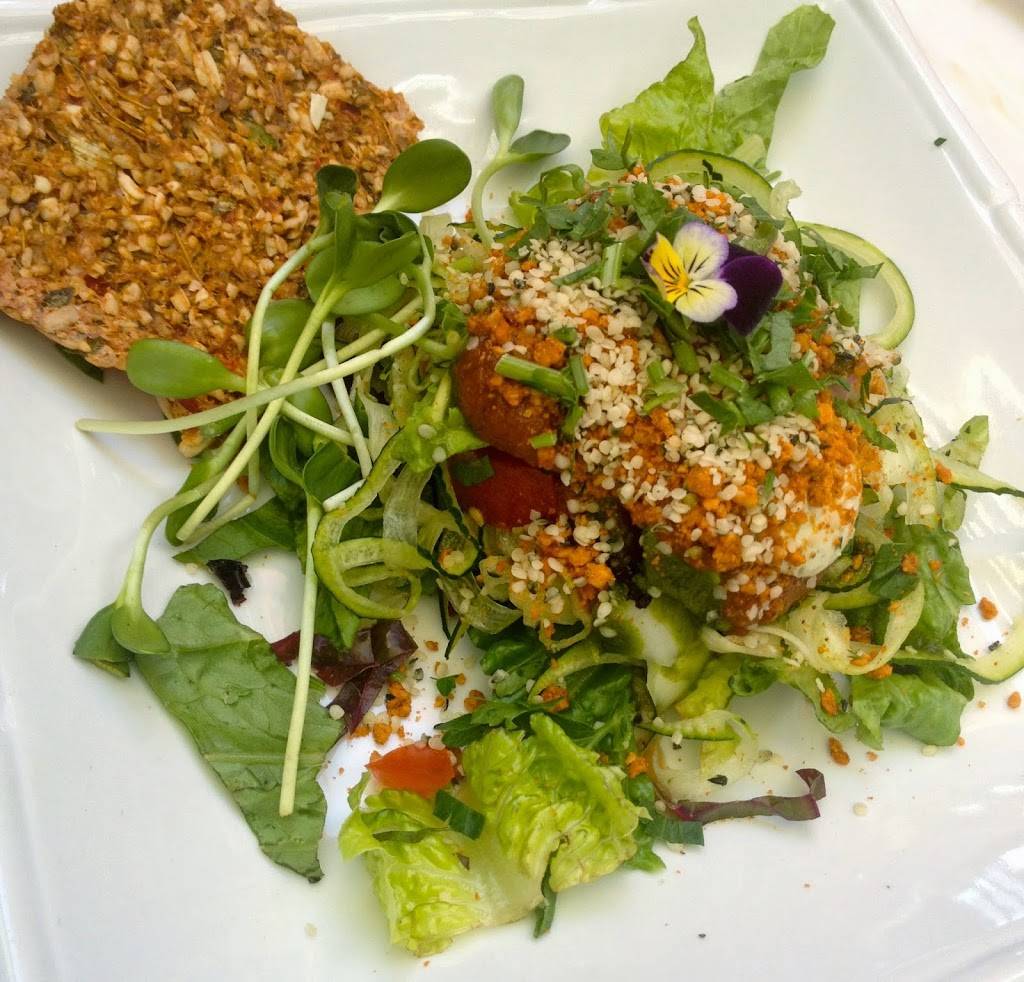 Rawtopia Living Cuisine and Beyond | restaurant | 3961 Wasatch Blvd, Salt Lake City, UT 84124, USA | 8014860332 OR +1 801-486-0332