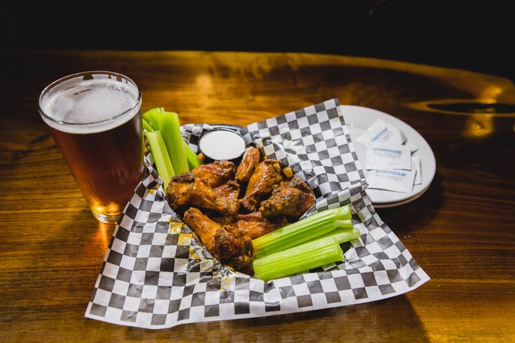 Three Jimmys Good Time Eatery | restaurant | 1359 East Pkwy #F, Gatlinburg, TN 37738, USA | 8653251210 OR +1 865-325-1210