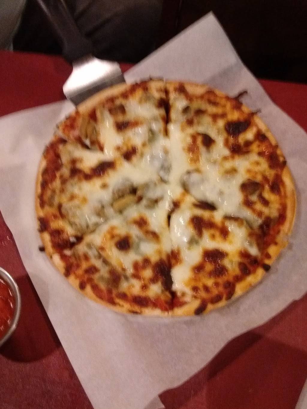 Nana Rosas Pizza | restaurant | 409 Main St, Reinbeck, IA 50669, USA | 3193452900 OR +1 319-345-2900